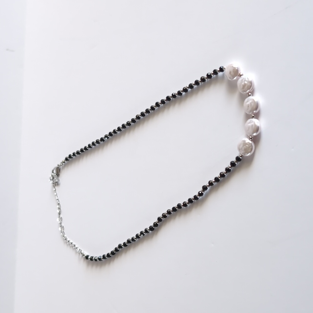 Park Lane Swan Necklace - Picture 3 of 6